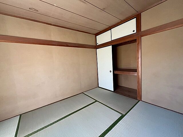 寝室