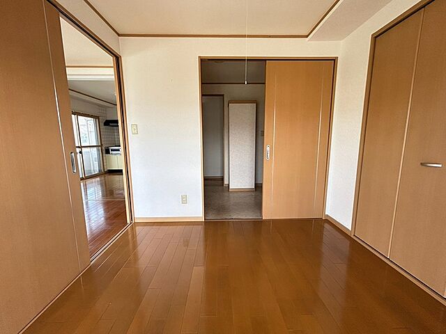 寝室