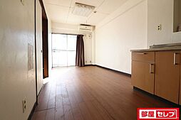 居間