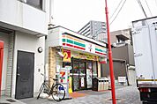 セブンイレブン名古屋徳川2丁目店 333m
