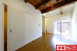 居間