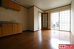 居間