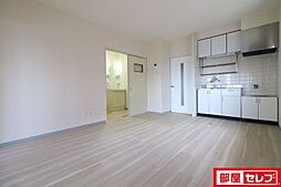 居間