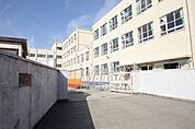 中小田井小学校 271m