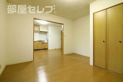 居間