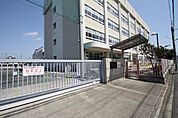 名古屋市立杉村小学校 450m