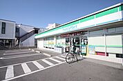ファミリーマート北名古屋片場店 270m