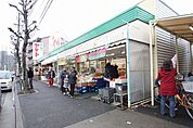 スーパーヤマト・平田店 384m
