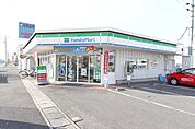 ファミリーマート西春店 541m