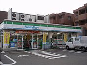 ファミリーマート 中小田井二丁目店 187m