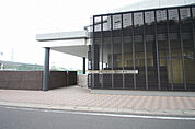 師勝中学校 1027m