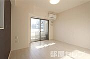 ※201号室の写真を流用しています。