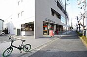 西春郵便局 674m