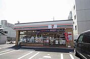 セブンイレブン名古屋又穂町店 183m