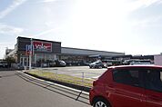 バロー西春店 722m