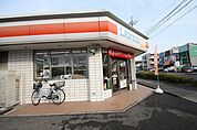 ローソン北名古屋片場北店 129m
