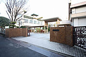 菊井中学校 920m