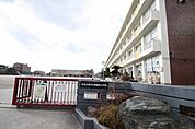 北名古屋市立師勝西小学校 450m