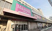 Mikawaya上飯田店 209m