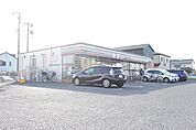 セブンイレブン北名古屋熊之庄西出店 394m