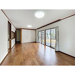 広地町戸建 1 1階4SLDKのリビング/ダイニング