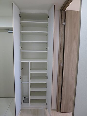 収納