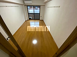 ピアノ 2階1Kのリビング/ダイニング