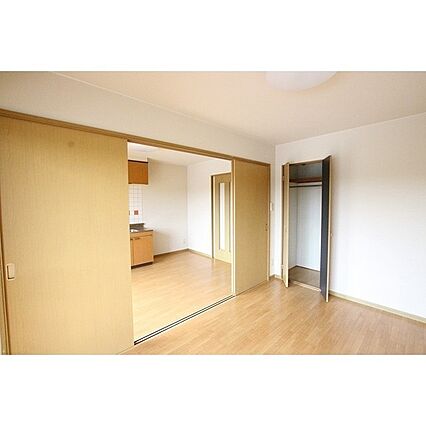 カレント江見_内装_3