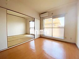 市川グリーンタウン鈴 3階3DKのリビング/ダイニング