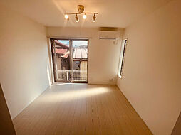 Likes飯山満B棟 105 1階ワンルームのリビング/ダイニング