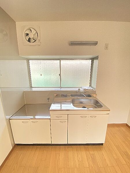 commercial 茨城県つくば市上広岡538-2

地図を見る