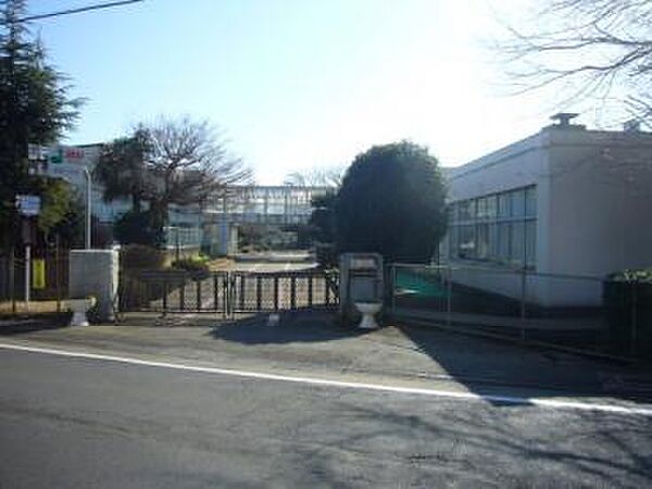 commercial 茨城県つくば市上広岡538-2

地図を見る