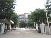 大学「日本大学生産工学部津田沼キャンパスまで630m」