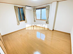 カーサ・コモド 1階1LDKのリビング/ダイニング