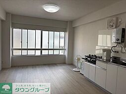 西武新宿線 久米川駅 徒歩2分の賃貸アパート 3階1Kのリビング/ダイニング