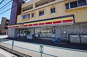 デイリーヤマザキ所沢南住吉店 83m