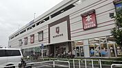東久留米ショッピングセンタークルネ 1036m
