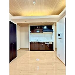 アパガーデンズ駅西けやき通り 305 3階1DKのリビング/ダイニング