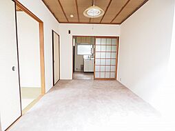 居間