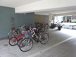 Court　Livion中野駐車場