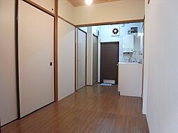 居間