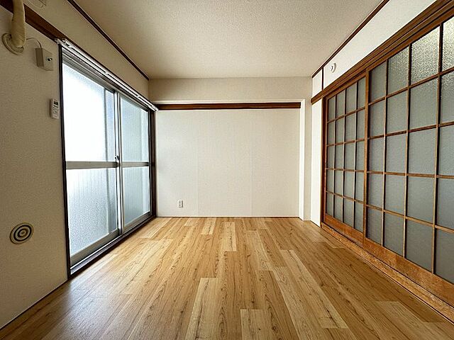 寝室