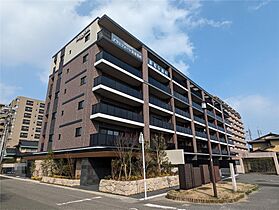 グランフォーレ長府侍町 203 ｜ 山口県下関市長府侍町2丁目4番25号（賃貸マンション3LDK・2階・69.12㎡） その1