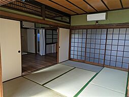 居間