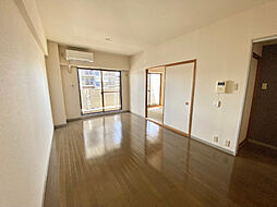 レジデンス新松戸 3階2LDKのリビング/ダイニング