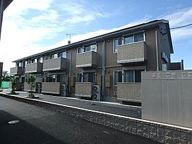 Royal Wit B  ｜ 栃木県小山市城西1丁目（賃貸アパート1LDK・1階・40.07㎡） その1