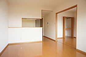 材木町ヴィラージュマンション  ｜ 栃木県宇都宮市材木町（賃貸マンション3LDK・3階・72.92㎡） その3