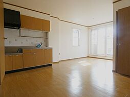 東武日光線 合戦場駅 3.8kmの賃貸アパート 2階2LDKのリビング/ダイニング