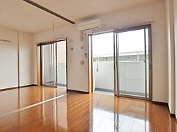 JR東北本線 岡本駅 徒歩15分の賃貸マンション 2階2LDKのリビング/ダイニング