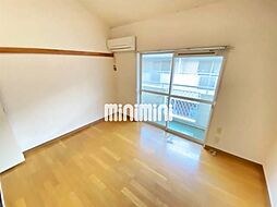 オリーブ 2階1Kのリビング/ダイニング